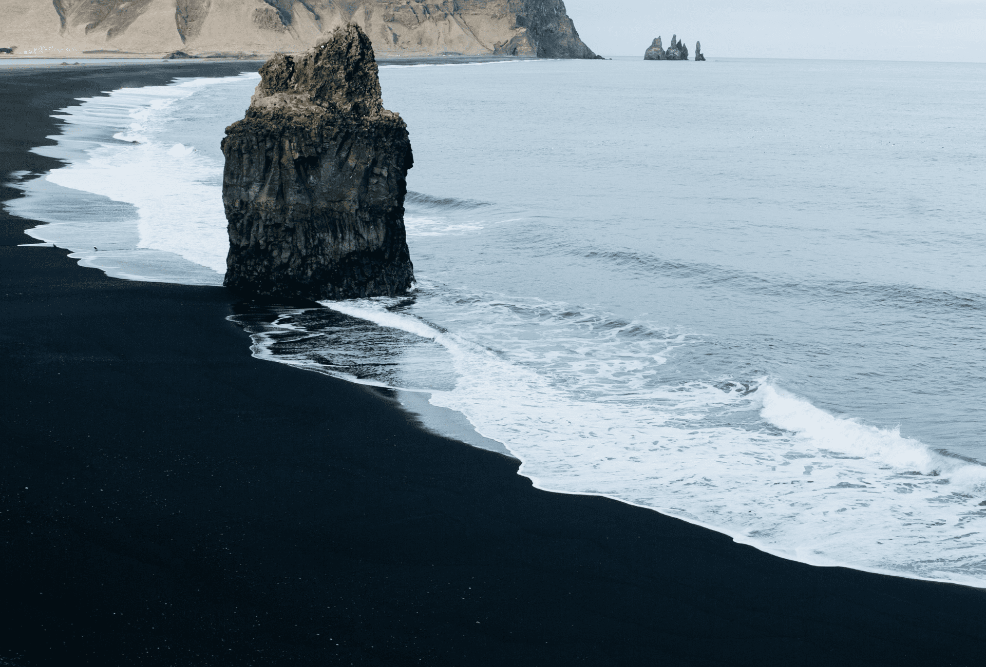 Plage sable noir Islande